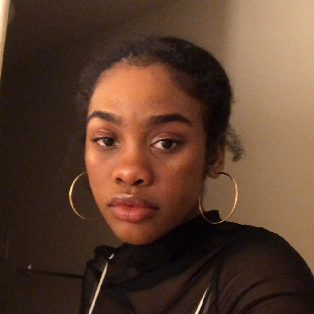 Meet your Posher, Dashia